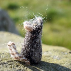wool mouse gift