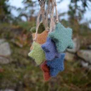 felted star decorations